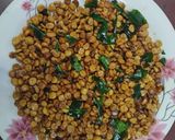 A picture of step 3 of Fried Gram Dal.