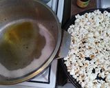 Foto del paso 4 de la receta: Pochoclos acaramelados 🍿