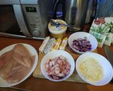 Sajtkrémes-baconos csirkemell rozmaringos édesburgonyával recept fázis 1 fotója