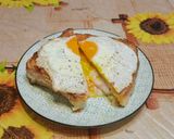 Foto del passaggio 12 della ricetta Croque Madame salmone affumicato e Piave DOP di Mezzano