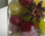 Foto del paso 9 de la receta: Uvas en almíbar especiado y licor
