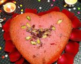 पारंपारिक रोझ रवा केक.. (paramkarik rose rava cake recipe in marathi) रेसिपी स्टेप 8 फोटो 