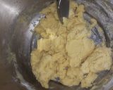 صورة لخطوة 1 من وصفة معمول بالتمر سهل وسريع 😋