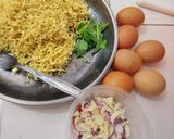 Foto langkah ke 1 dari resep Mie Goreng Jawa Nyemek Telur.