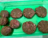 Foto langkah ke 2 dari resep Burger Rumahan (Homemade).