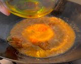 Foto langkah ke 9 dari resep Kwetiau Udang Kuah Saffron.