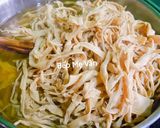 Hình bước làm 1 của món Miến Dong Gà Ta(Ức Gà) Nấu Với Măng Khô Đặc Sản Tây Bắc
