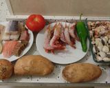 Foto del paso 1 de la receta: Guiso de pescado, marisco y moluscos