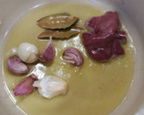 Foto del paso 1 de la receta: Conejo al ajillo