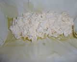 A picture of step 2 of Cheese Flute.
