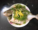 Hình bước làm 3 của món Cá chim biển hấp xì dầu