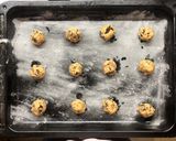 Foto del paso 8 de la receta: Cookies con chips de chocolate
