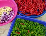 Foto langkah ke 1 dari resep Bumbu Dasar Merah/Balado.
