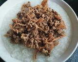 รูปขั้นตอนการทำที่ 3 ของ ข้าวต้มหมูสับทรงเครื่อง