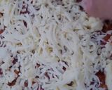 Foto langkah ke 3 dari resep Pizza Pepperoni.