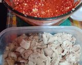 Foto langkah ke 1 dari resep Kulit Ayam Masak Merah.