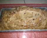 Foto langkah ke 7 dari resep Coffee Cake with Vanilla Glaze.