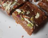 रवा चॉकलेट बर्फी (rava chocolate barfi recipe in marathi) रेसिपी स्टेप 3 फोटो 