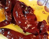 A picture of step 4 of Enchilada Sauce.