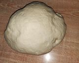 Foto del paso 1 de la receta: Pizza casera con huevo
