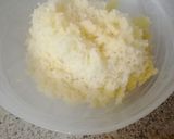 A picture of step 1 of Potatoes Maggi roll.