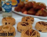 A picture of step 17 of Raisin bowl cookie.