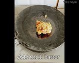 A picture of step 3 of Leftover rice spicy pan cake.