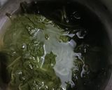 A picture of step 1 of Palak paneer.