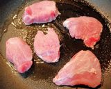 Foto del paso 2 de la receta: Solomillo ibérico de cerdo a la mostaza antigua