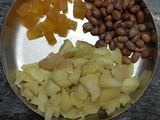 મખાના ભેળ (Makhana Bhel Recipe In Gujarati)