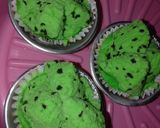 Foto langkah ke 4 dari resep Bolu Kukus Mekar Pandan.