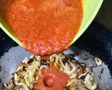 A picture of step 4 of Tomato chicken achari.