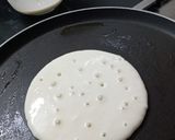 A picture of step 4 of Eggless fluffy pancakes.