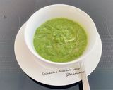 A picture of step 1 of Spinach & Avocado Soup.