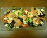 Foto del paso 5 de la receta: Ensalada gourmet con salmón y langostino (3)