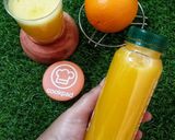 Foto langkah ke 2 dari resep Jus Jeruk Sunkist Pencegah Kanker.