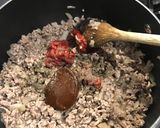 A picture of step 3 of Chilli con carne.