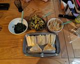 A picture of step 4 of Korean-Style Egg Sandwich.