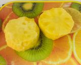 Foto del paso 1 de la receta: Ensalada de piña con kiwi y arándanos !