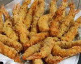 टेंपुरा चिंगरी/ईबी फ्राय (tempura chingari recipe in marathi) रेसिपी स्टेप 8 फोटो 