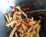 Foto langkah ke 2 dari resep Dadar Telur Cah Toge.