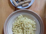 Mie Gulung Sosis