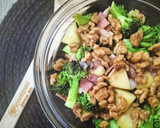 Foto del paso 6 de la receta: Wok de brócoli, manzana, bacon y nueces caramelizadas al curry
