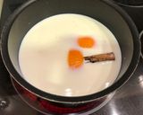 Foto del paso 1 de la receta: Natillas caseras con un toque de cítricos y cacao