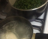 Foto del paso 1 de la receta: Ravioles caseros de acelga y pollo