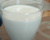A picture of step 2 of Vanilla capuchino.