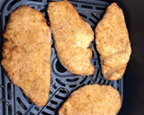 Foto del paso 2 de la receta: Pechuga fileteada de pollo rebozado en Airfryer Cosori