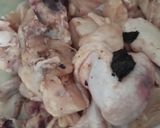 Foto langkah ke 1 dari resep Ayam Goreng Kremes.