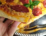 Szalámis pizza 🍕 recept fázis 6 fotója