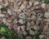 Foto langkah ke 9 dari resep Cumi Cabai Hijau.